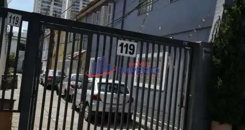 Casa à venda na Rua Diogo Farias, 07, Centro, Guarulhos