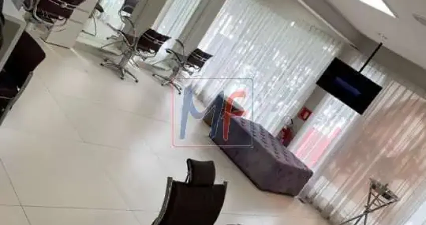 Excelente imóvel comercial alto padrão no Jd Vila Mariana, 251 m² a.c.  ,estrutura metálica, e 4 vagas. Estuda permutas. ZEU. REF: 16.318