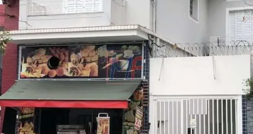 REF: 16.291 - imóvel comercial de 320m² próximo ao metrô São Judas. O imóvel possui 11 salas, 7 banheiros, 1 cozinha, 1 copa e 2 vagas.