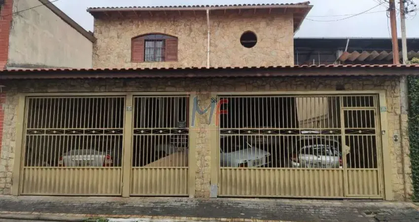 REF 17.022 - Ótimo sobrado na Vila Nhocune (Z. Leste SP), 131m² a.u., 170m² de terreno, 3  quartos, sala, cozinha, 4 banheiros e  4 vagas.
