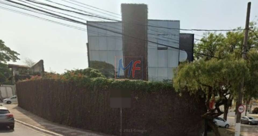 Galpão no Jd. Everest, 650m² a.c., 700m² a.t., térreo, 2 pavimentos, elevador, 17 vagas (s/ manobrista) e 25 vagas (c/ manobrista) (REF 17.047)