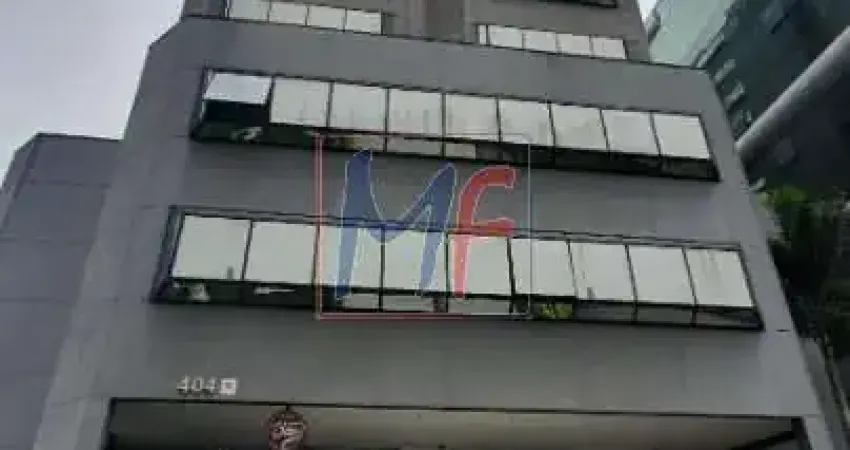 Excelente conjunto comercial na Barra Funda, 330m² a.u., copa, vão livre, ar condicionado, 4 elevadores, 6 vagas . Estuda propostas e permutas. (REF 17.149)