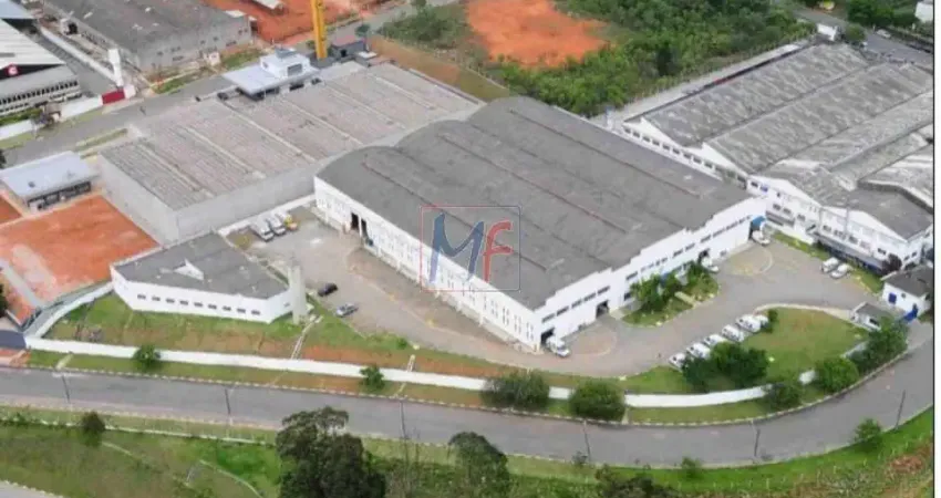 Excelente galpão em Guarulhos, 11.697m² a.t., 6.300m² a.c.,  Zoneamento ZI, amplo espaço para movimentação de caminhões (REF 17.244)
