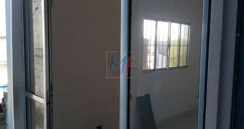 Prédio Comercial com 430 m², 3 casas no mesmo terreno e renda de R$ 1800,00( base 2025),  e com 1 dorm e banheiro cada casa e 10 vagas REF 9122 -
