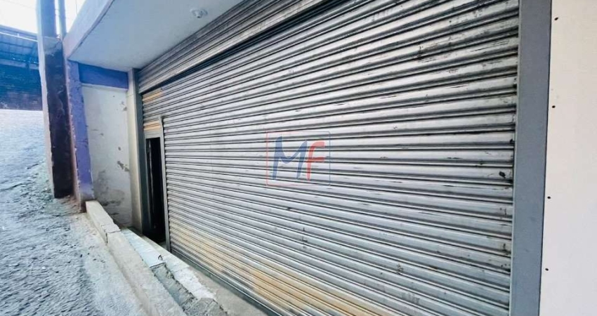 Ótimo salão comercial no Jd. Peri, 200 m² a.t., com 3 salas, 2 banheiros, escritório, copa, área de estacionamento (REF 17.178)