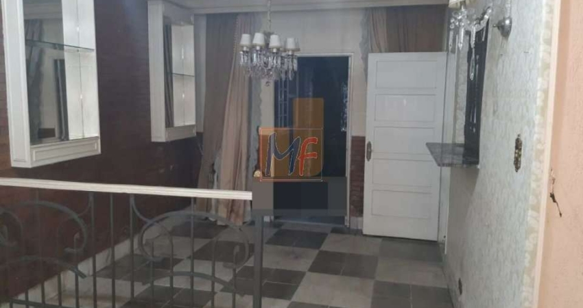 Excelente Sobrado localizado no bairro Bela Vista, 90 m²  a.u., e 156 m² terreno , 3 dorms., (sendo 1 suíte), 1 vaga de garagem. REF: 17.602