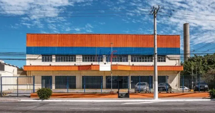 Excelente galpão na Vila Leopoldina, com 4.536m² a.c., 4.600m² a.t., 8 banheiros, elevador, depósito e 32 vagas. Zona ZEMP (REF 17.747)