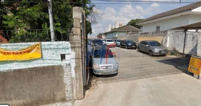 Excelente Terreno C. Vargas, lado metrô Jabaquara, 406 m² área, 100 m2 a.c.  . Testada 10 m.  Estuda propostas. REF 12.834