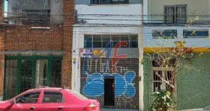 Excelente Prédio Comercial com 4 pavimentos na Liberdade, 483 m² a.c., 139 m² terreno , testada de 3,50 m. 4 vagas. ZEU .   REF: 19.373