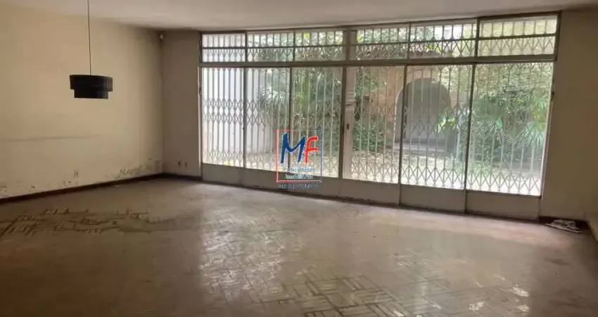 Excelente casa comercial Vila Nova Conceição, 295m² a.u., ZC,  4 quartos (1 suíte), sala, lareira, cozinha, área de serviço, edícula, 3 vagas. Prox. Hosp. São Luís (REF 19.683)