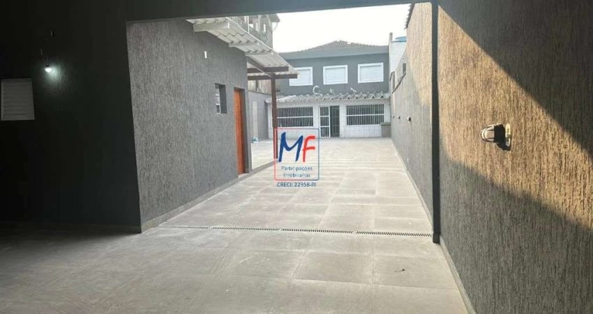 Excelente casa em São Vicente/SP, 180m² a.u., 3 dormitórios (1 suíte), sala, cozinha, despensa, lavabo, lavanderia, quintal, churrasqueira, 6 vagas (REF 19.950)