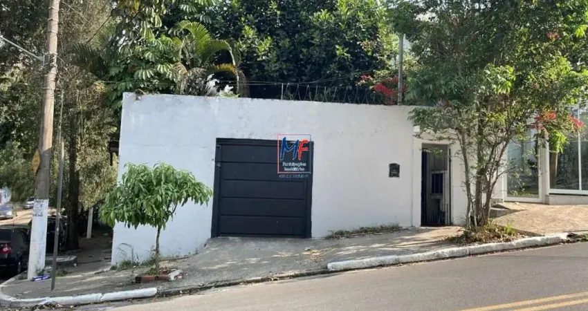 Excelente terreno localizado no Paraiso, 140m² área construída, 225m² área de terreno, duas frentes, Zoneamento ZEU. Não aceita permutas. (REF 18.304).