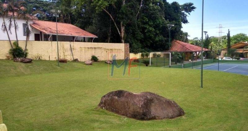 REF 8370- Terreno com  dois lotes 602 mts, todo desmatado , campo de futebol, totalmente plano e gramado em Cond. Fechado Park Imperial