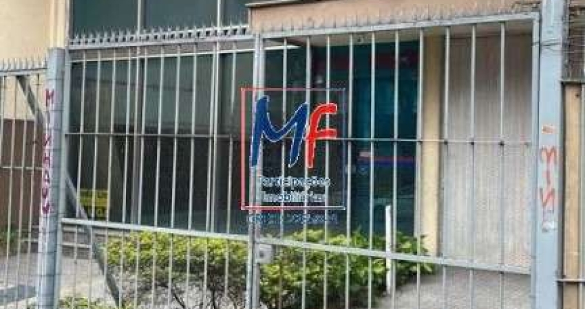 Excelente Loja Comercial localizada no bairro do Cambuci, localização estratégica na zona Sul de SP, com 600 m² de área total. Ótima localização. ZC.  REF: 19.976