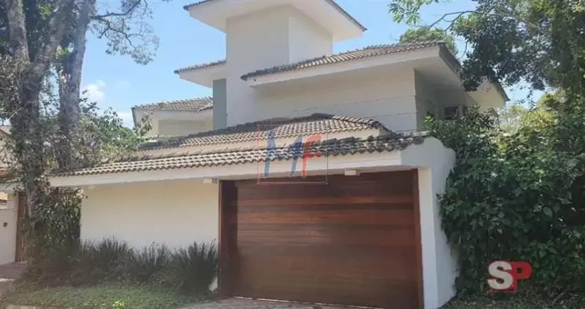 REF 16.283 - Linda Casa em Condominio Fechado no bairro Roseira,  com 3 suítes, área gourmet ,10 vagas, 450 m a.c. , 1000 m terreno !