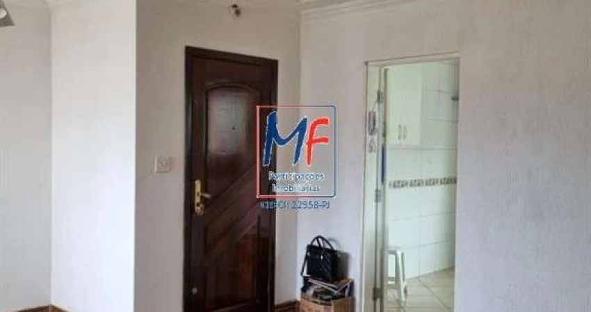 Excelente apto Vila Guiomar, Santo André , 102m² a.u., impecável,  3 dorms.(1 suíte), sala, sacada, cozinha, depósito, 3 vagas  e lazer completíssimo . (REF 20.564)