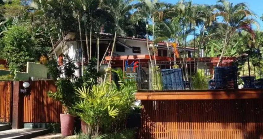 Excelente casa em cond. fechado na Praia da Ponta Azeda, em Ilhabela/SP, 312 m² a.c., 3 suítes, área gourmet, deck, piscina (REF 20.640)