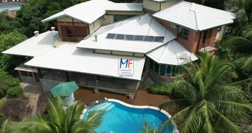 Excelente casa região sul de Ilhabela, 390 m² a.c., 1.700 m² a.t., 4 suítes, escritório, lareira, área gourmet, piscina (REF 20.625)