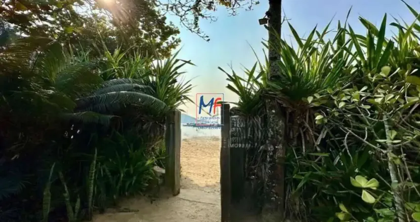 Excelente casa cond. fechado Praia do Saco da Capela, 246 m² a.c.,4 dorms.(2 suítes), espaço gourmet, solarium (REF 20.623)