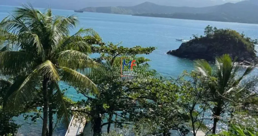 Excelente casa na  Praia da Feiticeira,  em Ilhabela/SP, 457 m² a.c., 1416m² a.t., 6 dormitórios (4 suítes), pier particular, vista p/mar (REF 20.590)