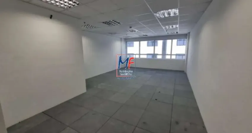 Excelente Sala Comercial localizada em Alphaville, com 93m²  área útil, com piso elevado, forro e lampadas LED , 1 banheiro e 2 vagas de garagem. REF 21.006