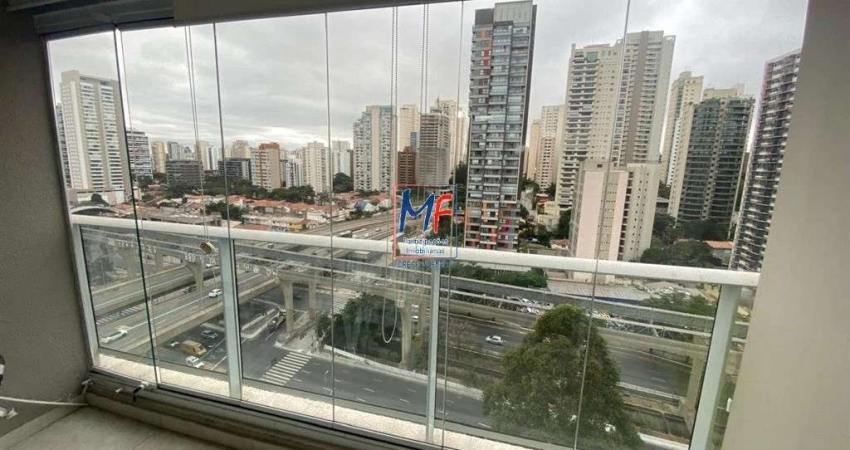 Excelente apto studio no Brooklin Paulista, com 42m² a.u., 1 dormitório, cozinha, banheiro, varanda, 1 vaga, lazer. Prox. Av. Jornalista Roberto Marinho (REF 20.688)