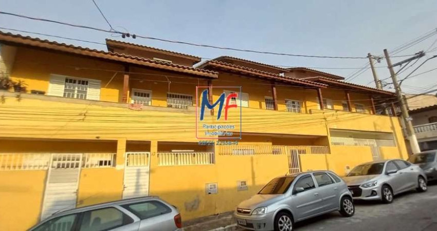 Excelente Casa no Parque Cisper com 380m²  área útil,  assobradada e com 7 casas, luz e água individual. Não possui vaga de garagem. REF 21.101