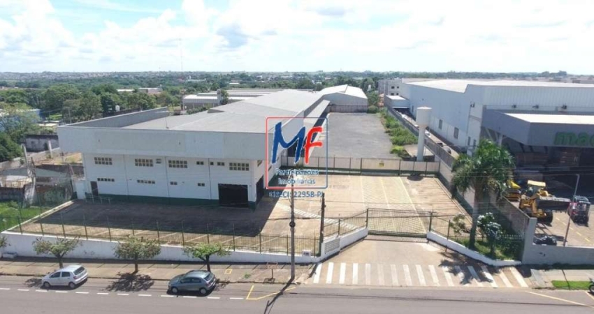 Excelente Galpão localizado na Vila Toninho. com 6.000m² de área útil , pé direito de 9 m, vão livre e ponte rolante até 15 toneladas l! REF 21.212