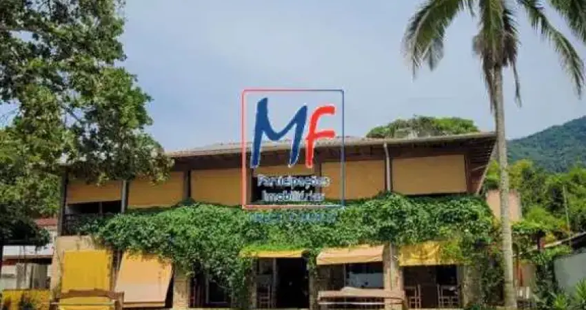 Excelente pousada no bairro de Toninhas, Ubatuba/SP, 1200m² a.u., 9 quartos, piscina, c/ capacidade para 40 pessoas e 20 vagas (REF 21.277)