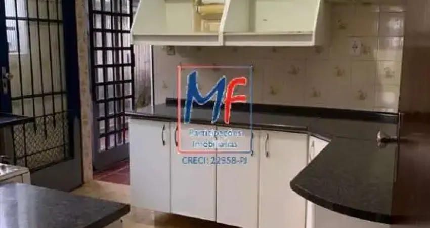 Excelente sobrado em interlagos, com 119 m² a.u., 3 dormitórios (1 suíte), sala, cozinha, lavandeira, dep. empregada, varanda, 2 vagas (ref 21.895)