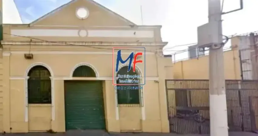 Excelente galpão no brás, em dois terrenos, com 647 m² de area e 594 m² a.c. , pé-direito alto, 5 sanitários e vão livre amplo. vale a pena conhecer . ref 22.305