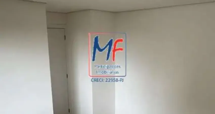 Excelente apto no Parque Industrial Tomas Edson, com 35 m² a.u., 2 dormitórios, sala, cozinha, varanda, 1 vaga, lazer. Prox. Av. Marquês de São Vicente (REF 22.424)