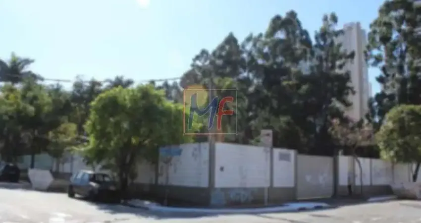 Excelente Terreno para Venda no bairro Campo Belo com 1.178  m² ZER  - Testada de 20 m .  Estuda propostas.   REF 8639 -