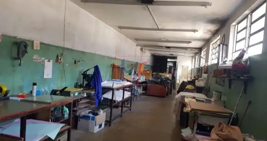 REF: 10.338 Lindo Predio Comercial com 180 m²,contendo salão comercial, laje preparada para outra residência, no bairro Vila Carrão.