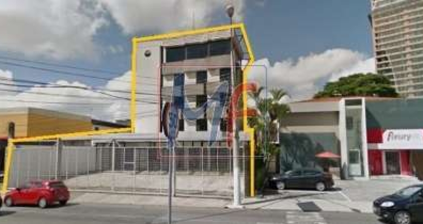 REF: 10.754 Excelente Prédio Comercia com 640 m² de terreno , 3 andares,  550 m² de A.C., 16 vagas no bairro Sumarezinho. Zon.Zcor3.