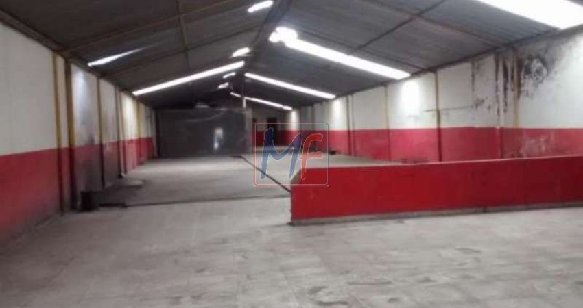 Ótimo galpão 450 m² de terreno, 105 m² de A.C.  e 9 m² de testada no bairro Campo Belo.  Zoneamento: ZEU. (REF: 11.190)