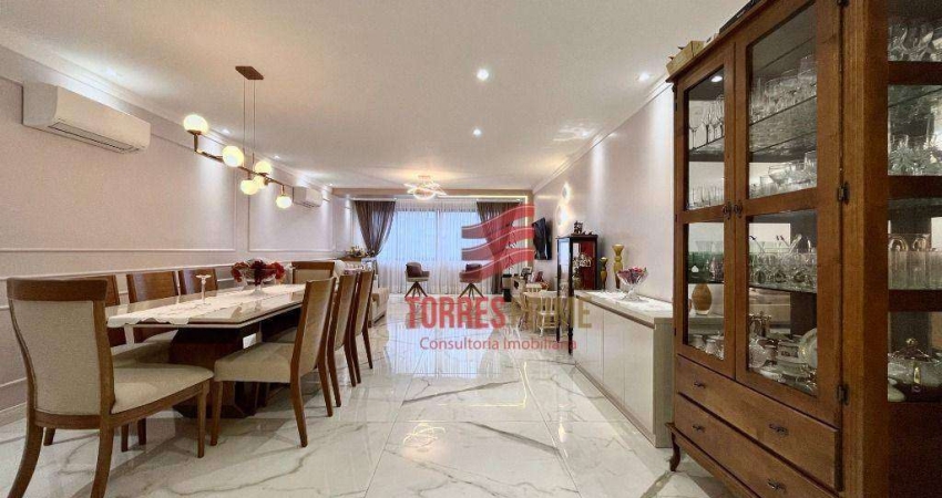 Apartamento com 3 dormitórios à venda, 216 m² por R$ 1.680.000,00 - Gonzaga - Santos/SP