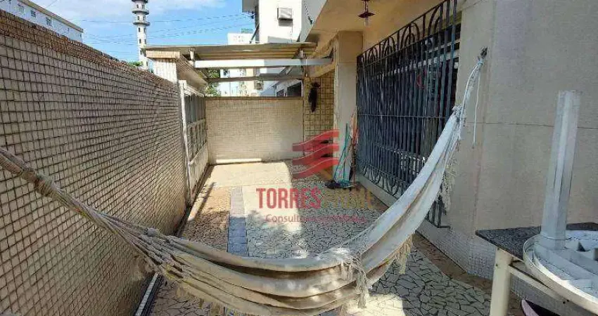 Sobrado com 3 dormitórios à venda, 175 m² por R$ 1.000.000,00 - Encruzilhada - Santos/SP