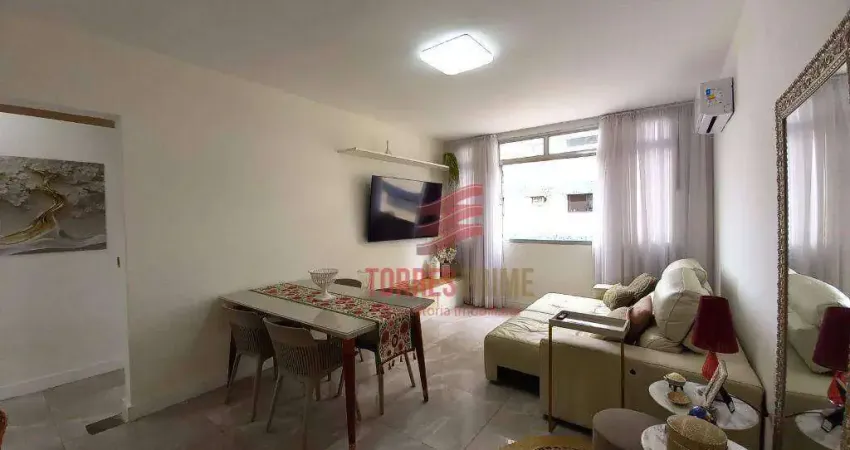 Apartamento 2 quartos reformado elevador 1 vaga de garagem Boqueirão em Santos /SP