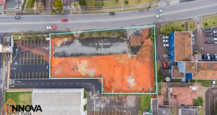 Terreno para alugar, 2697.00 m2 por R$11000.00  - Xaxim - Curitiba/PR