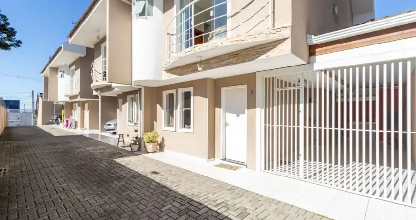 Sobrado com 3 quartos  à venda, 110.00 m2 por R$549000.00  - Boqueirao - Curitiba/PR
