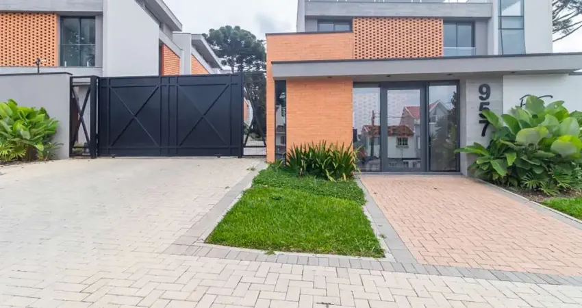 Casa em Condomínio com 4 quartos  à venda, 267.00 m2 por R$1567000.00  - Xaxim - Curitiba/PR