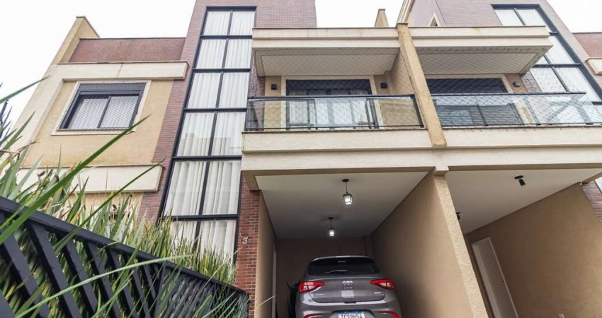 Sobrado em Condomínio com 3 quartos  à venda, 145.32 m2 por R$950000.00  - Xaxim - Curitiba/PR