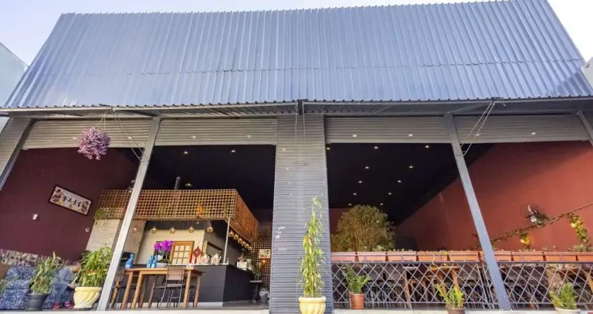 Barracão / Galpão / Depósito para alugar na Avenida Marechal Floriano Peixoto, 9834, Boqueirão, Curitiba