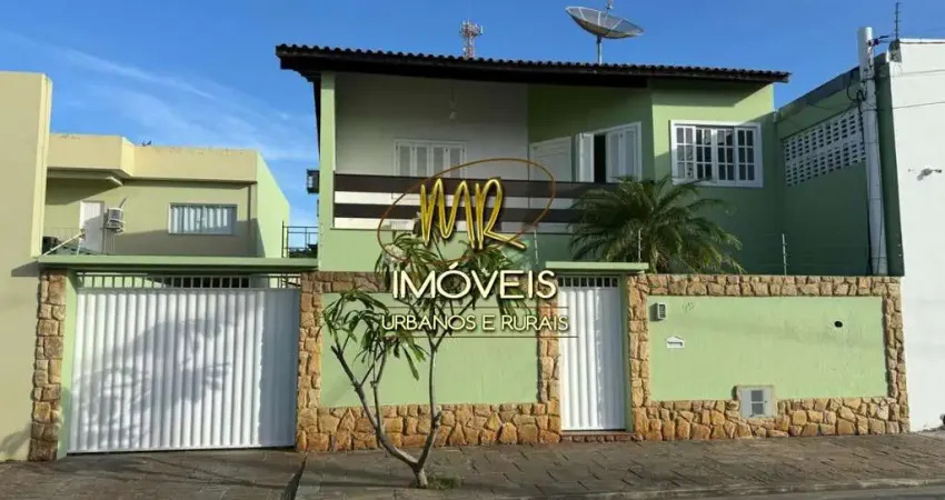 Casa duplex 3 quartos no bairro pecuária, campos dos goytacazes, ótima residência.