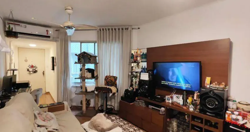 Apartamento com 2 dormitórios à venda, 66 m² por r$ 300.000 - centro - porto alegre/rs