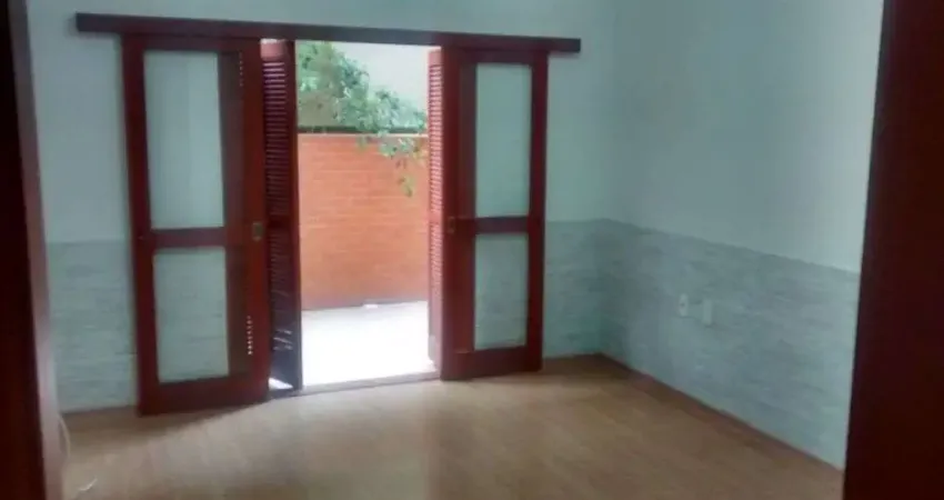 Apartamento com 3 quartos à venda na Rua João Abbott, Petrópolis, Porto Alegre