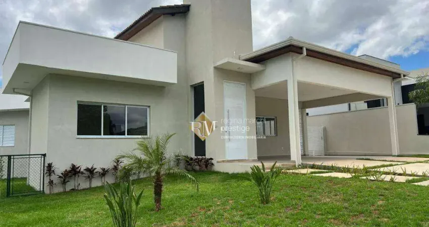 Linda casa térrea com piscina à venda no Condomínio Palmeiras Imperiais em Salto/SP!!