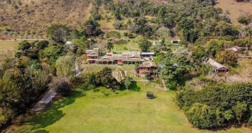 Maravilhoso Sítio com 9 quartos, 42.600 m², à venda por R$ 5.500.000- Zona Rural - Jacareí/SP