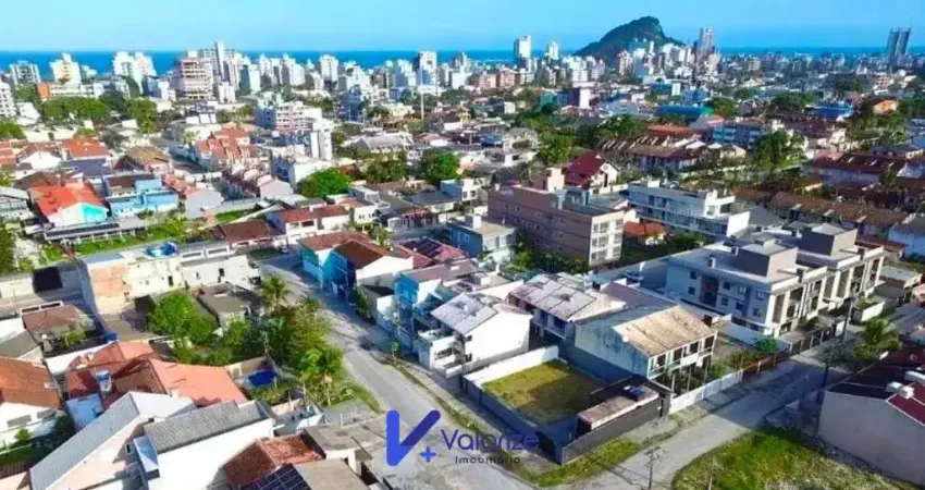 Terreno aterrado e murado a venda em Caiobá